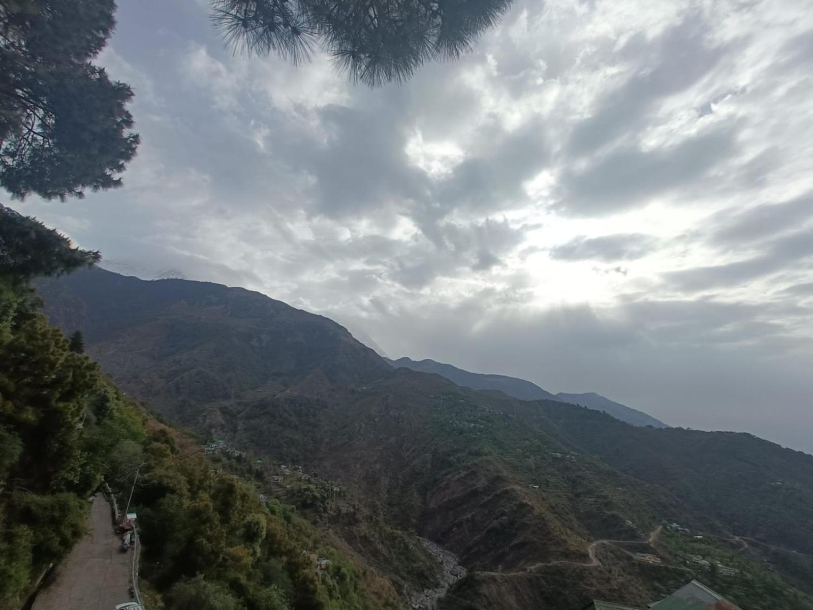 Sandeep Home Stay McLeod Ganj Δωμάτιο φωτογραφία